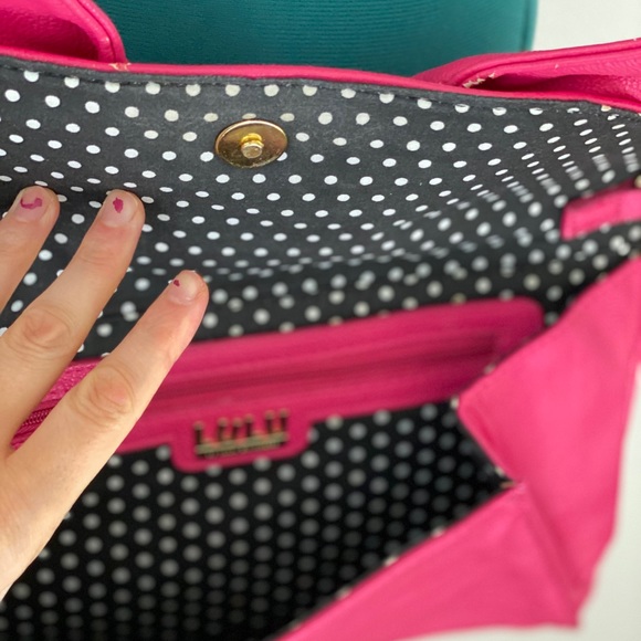 SOLDWomen’s Hot pink big Bow LULU crossbody bag - Picture 8 of 11